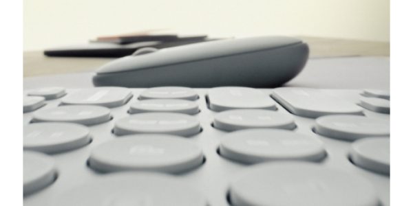 TECLADO LOGITECH INALAMBRICO PEBBLE K380S BLANCO - Image 4