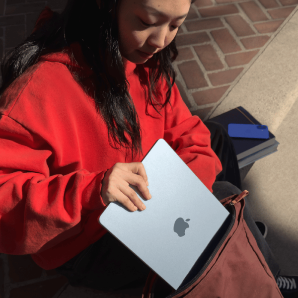 Portátil - Apple MacBook Air MC6C4E/A 34.5cm (13.6") - Apple M4 - 24GB - 512GB SSD - Español Teclado - Media noche - Apple M4 Chip - 2560 x 1664 - Apple - Tecnología True Tone, Tecnología conmutación en el mismo plano (In-plane Switching, IPS), Pantalla Liquid Retina - Cámara Frontal/Cámara Web - 18Horas Duración de pilas - IEEE 802.11ax Wireless LAN Standard 13 IN MB AIR M4 CHIP  10 CPU10GPU24GB512GBSSD-Medianoche - Image 3